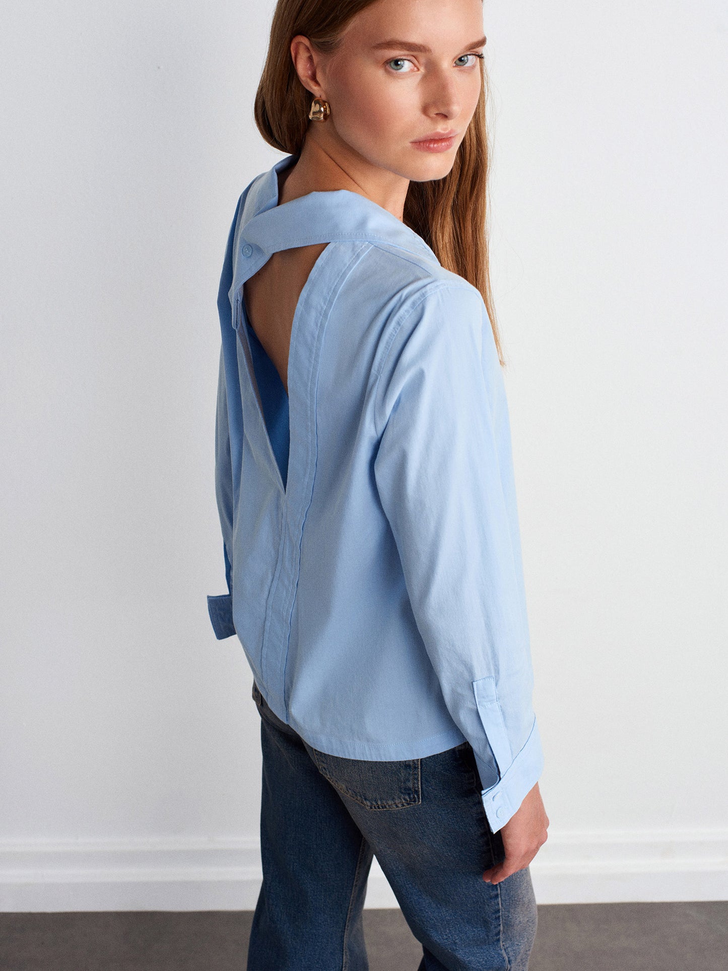 Naomi Backless Shirt-Blue