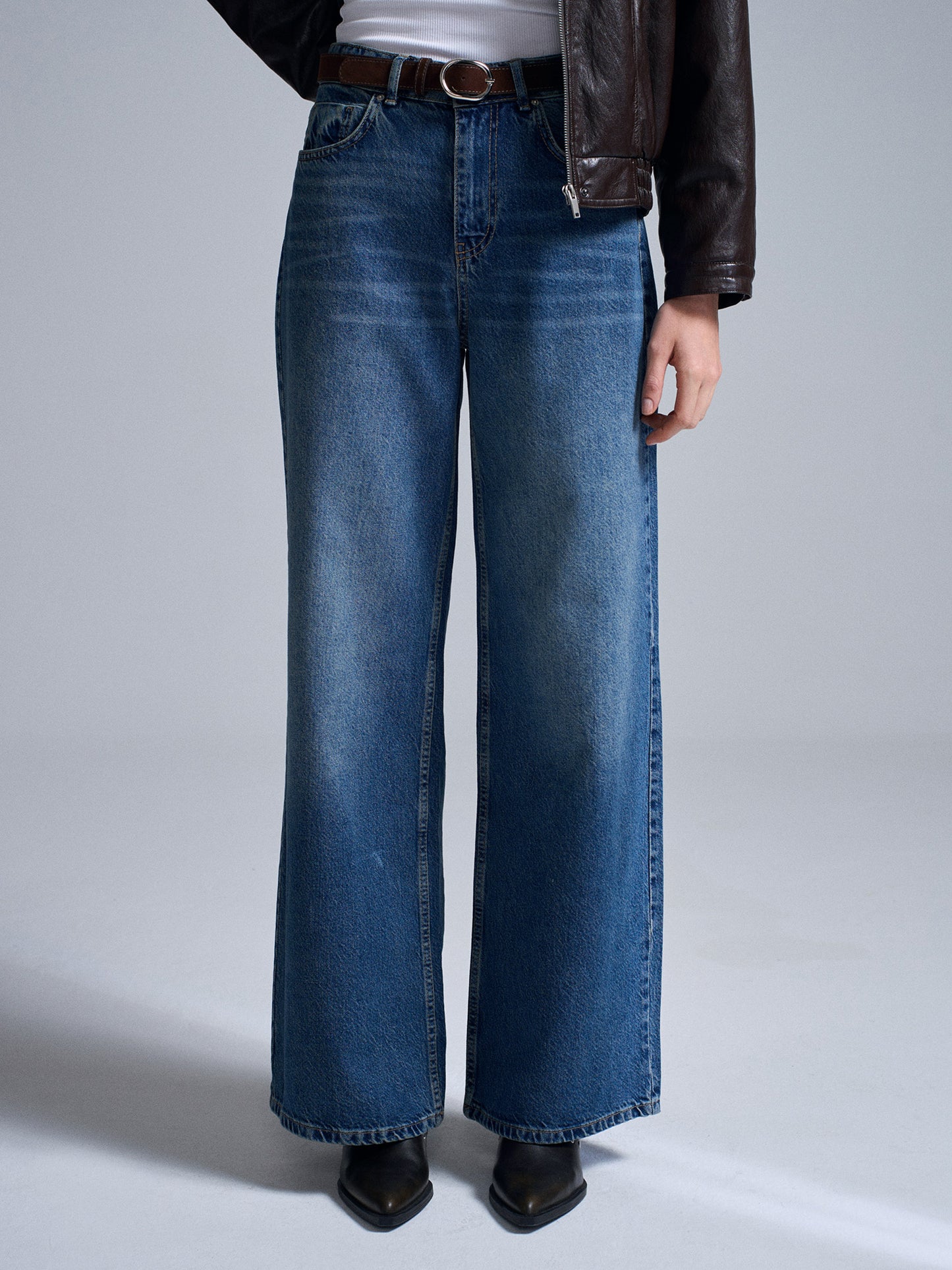 Monroe Belted Wide Leg Jeans