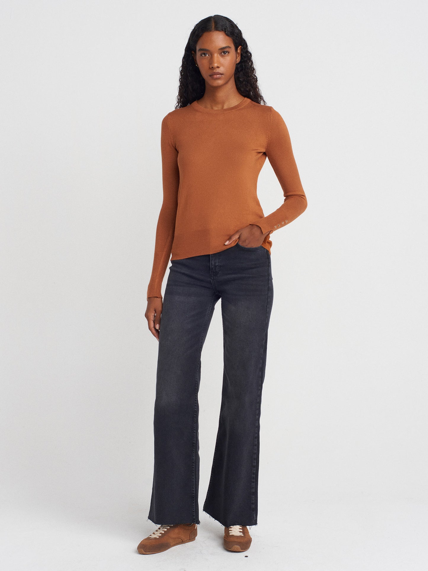 Nessa Crew Neck Sweater