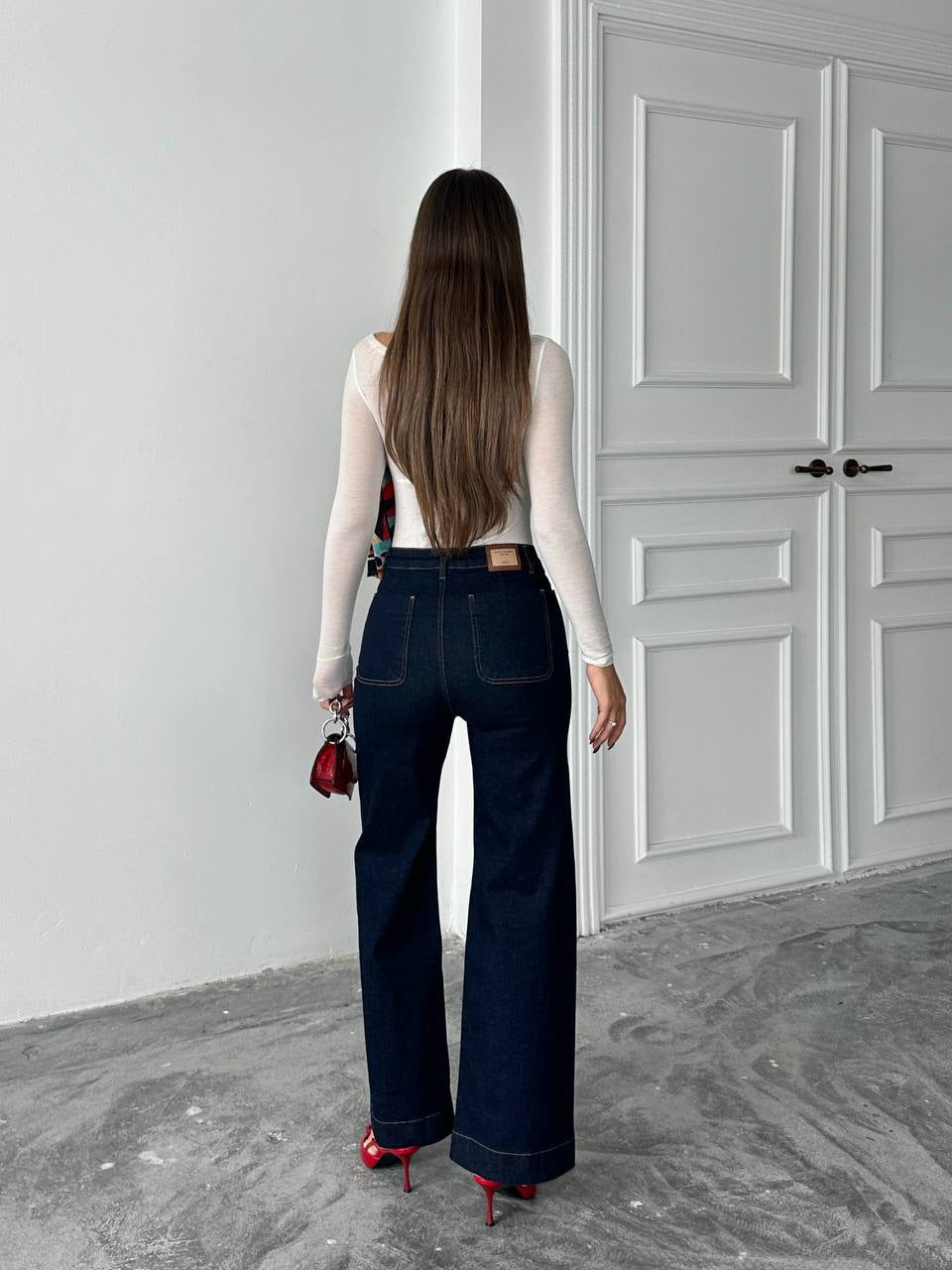 CLARE JEANS