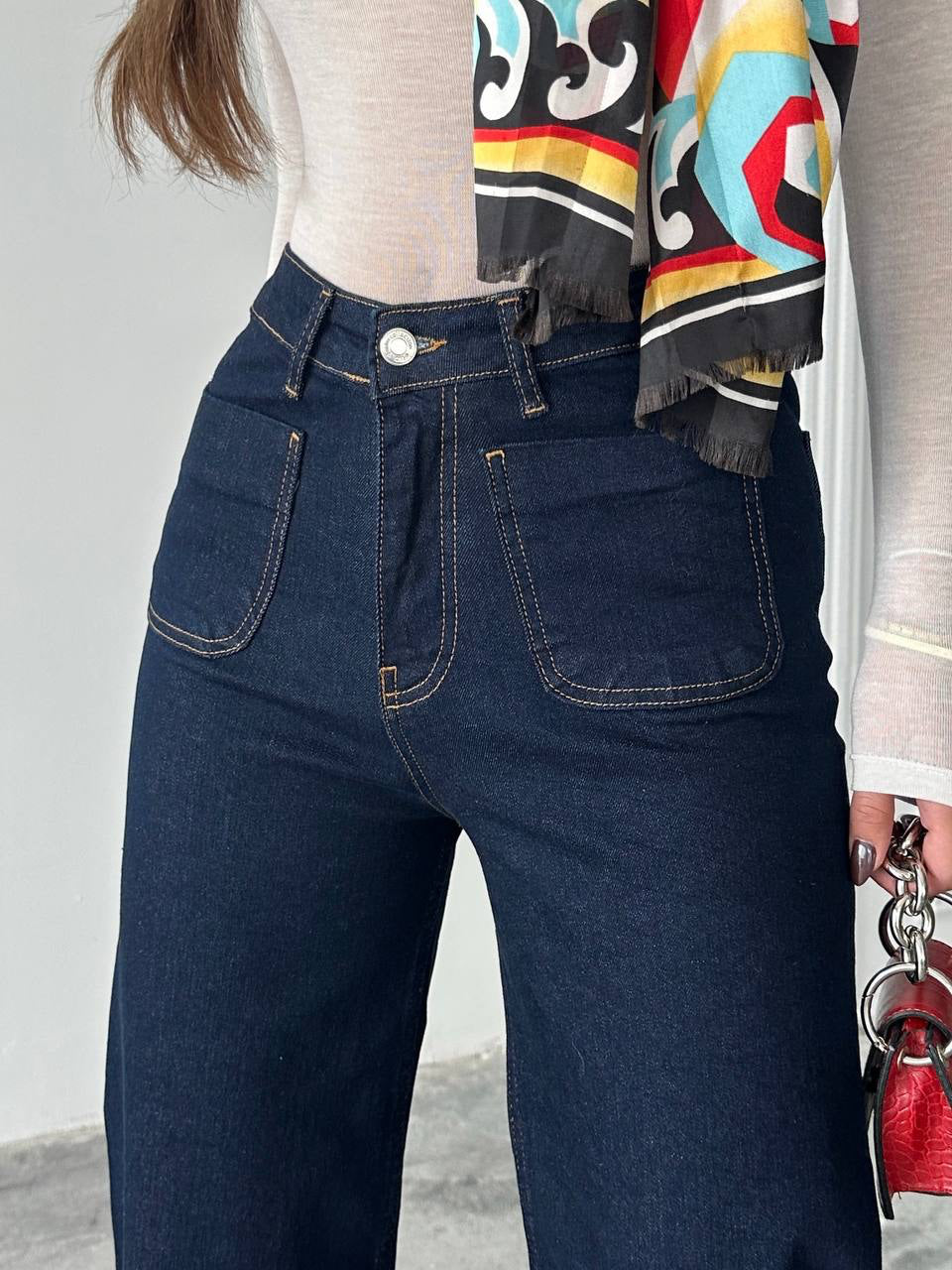 CLARE JEANS
