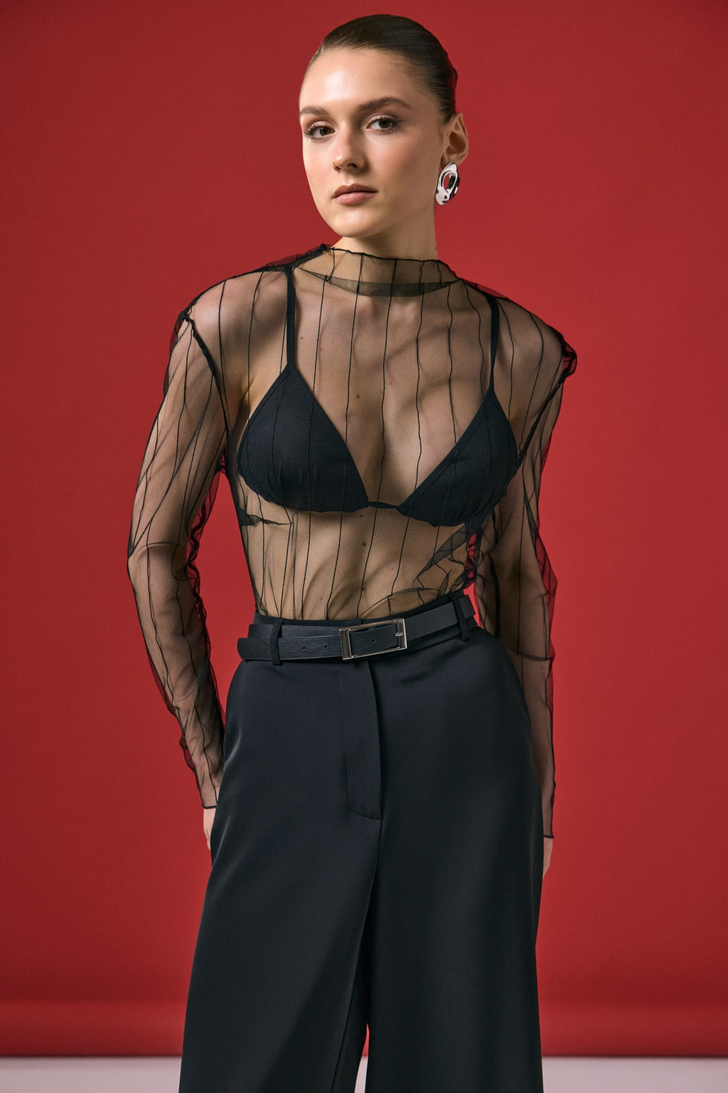 חולצה שקופה מפוספסת שחור